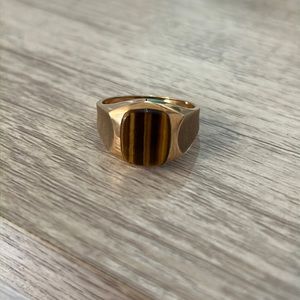 10k Gold Tiger Eye Ring size 10.5
